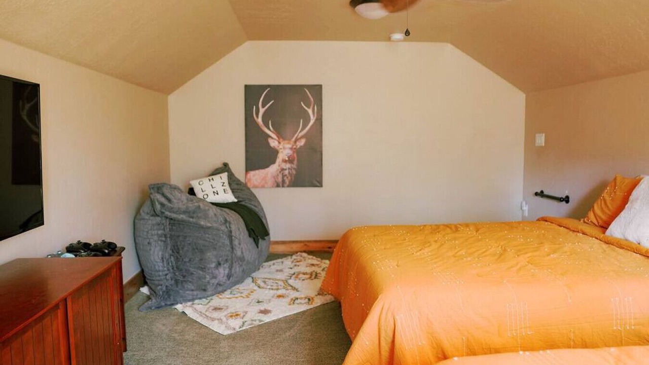 Photo of Bedroom in Fir Grove Estates