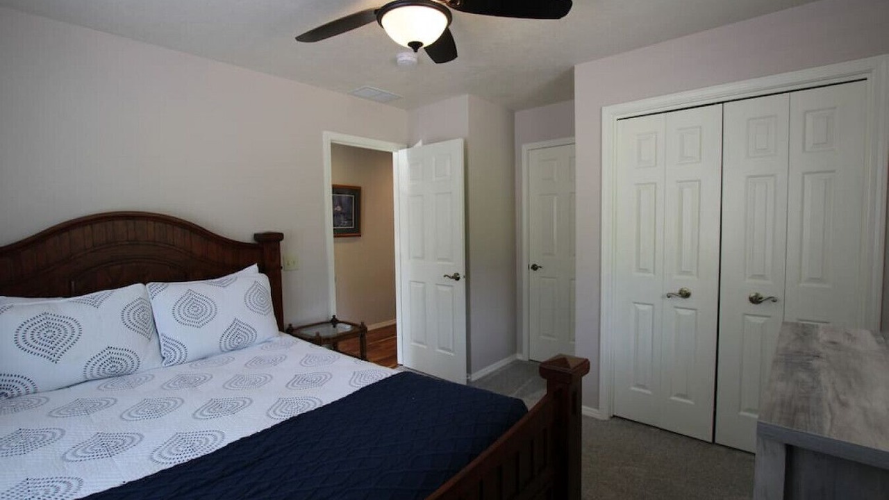 Photo of Bedroom in Cascade
