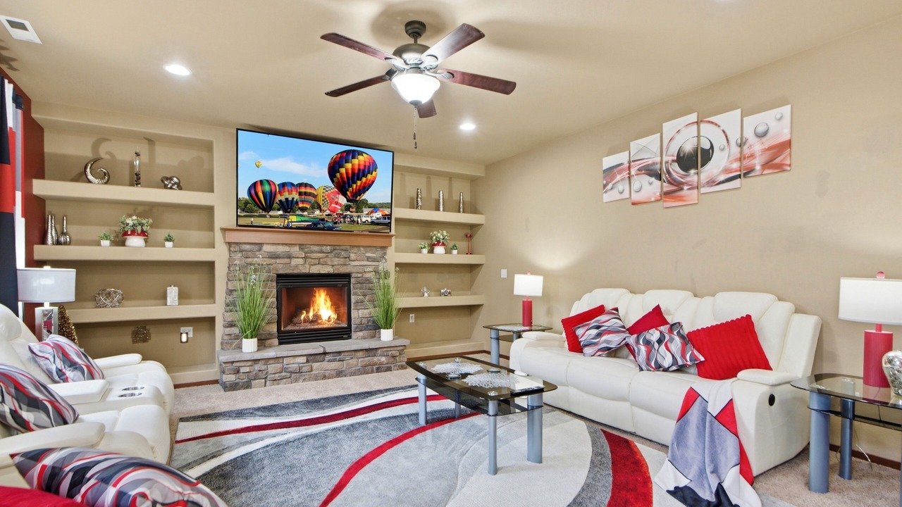 Photo of Livingroom in Mill Creek