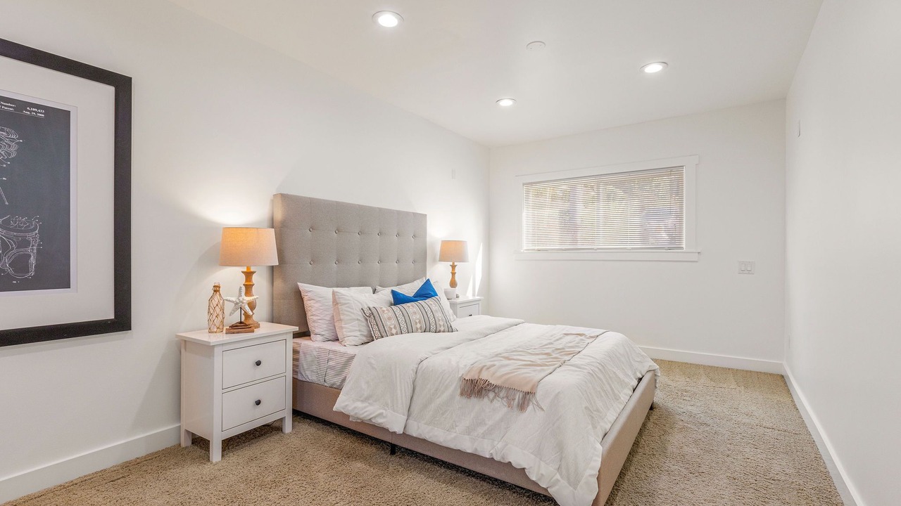 Photo of Bedroom in University Place