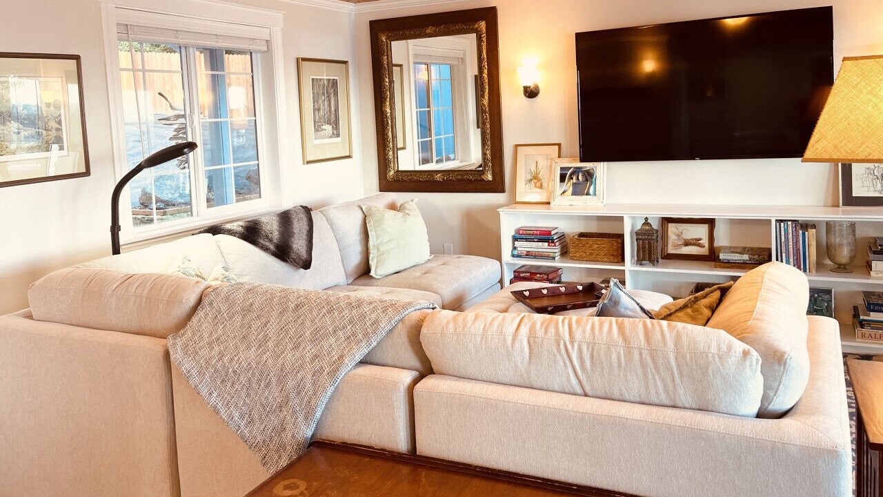 Photo of Livingroom in Port Ludlow