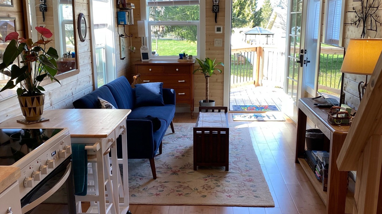 Photo of Livingroom in Salem