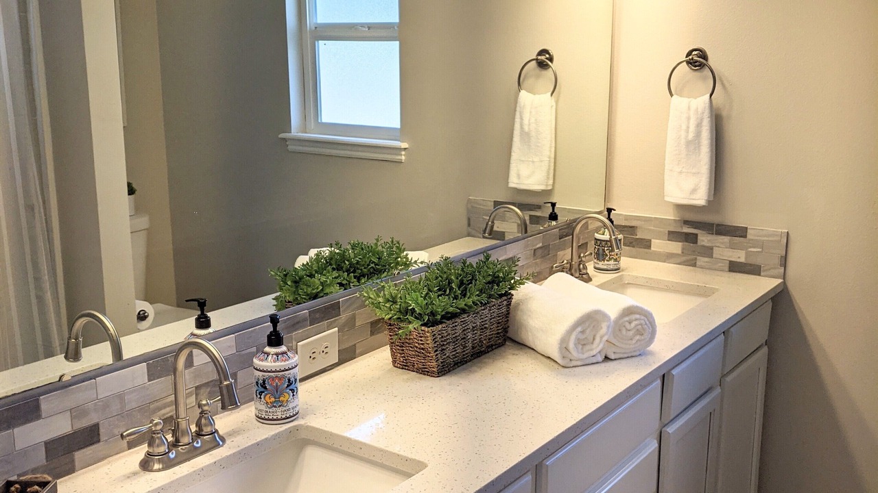 Photo of Bathroom in Star