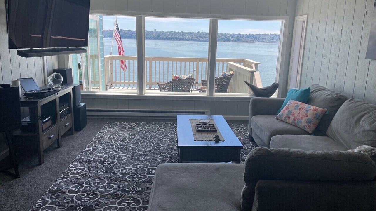 Photo of Livingroom in Tacoma