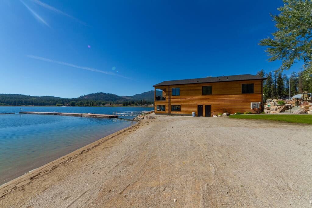 Photo of Outdoor in Valley