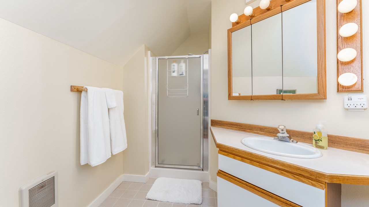 Photo of Bathroom in Chelan