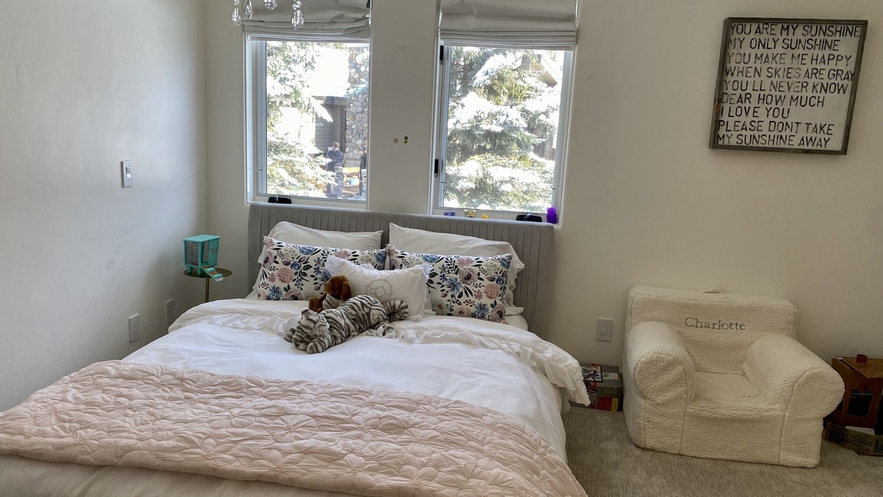 Photo of Bedroom in Elkhorn Village