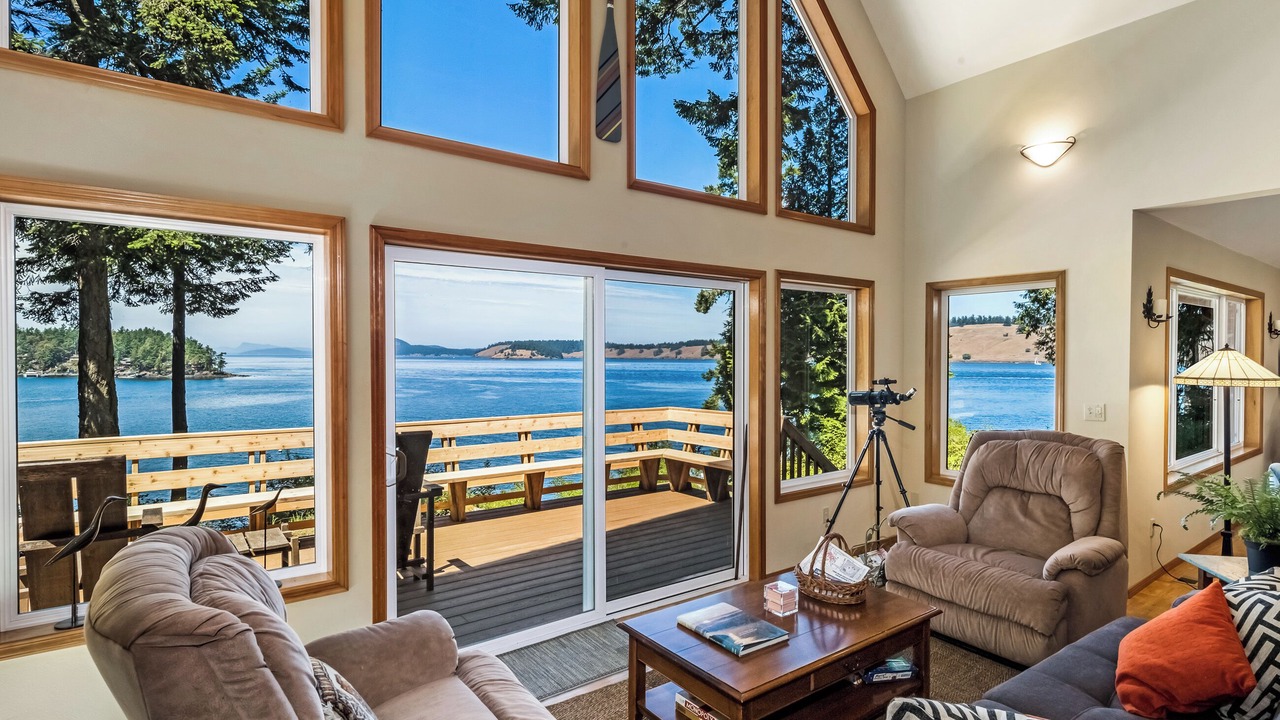 Photo of Bedroom in Roche Harbor