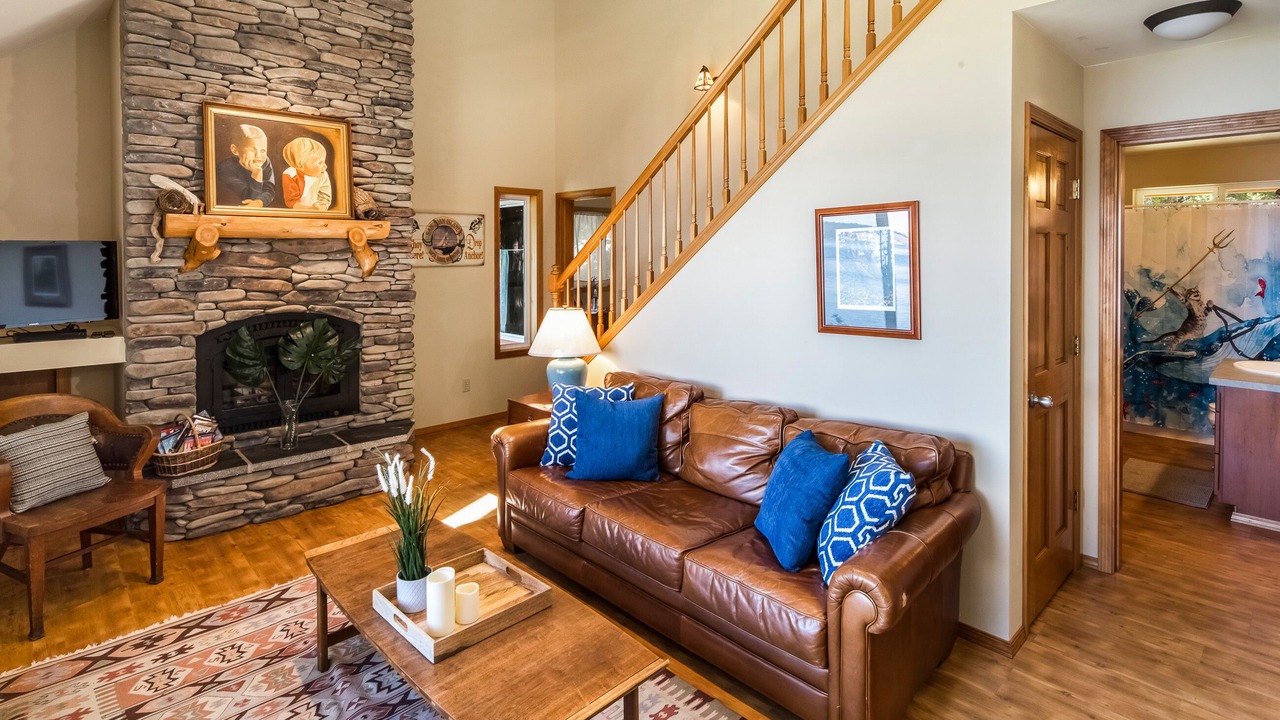 Photo of Livingroom in Roche Harbor