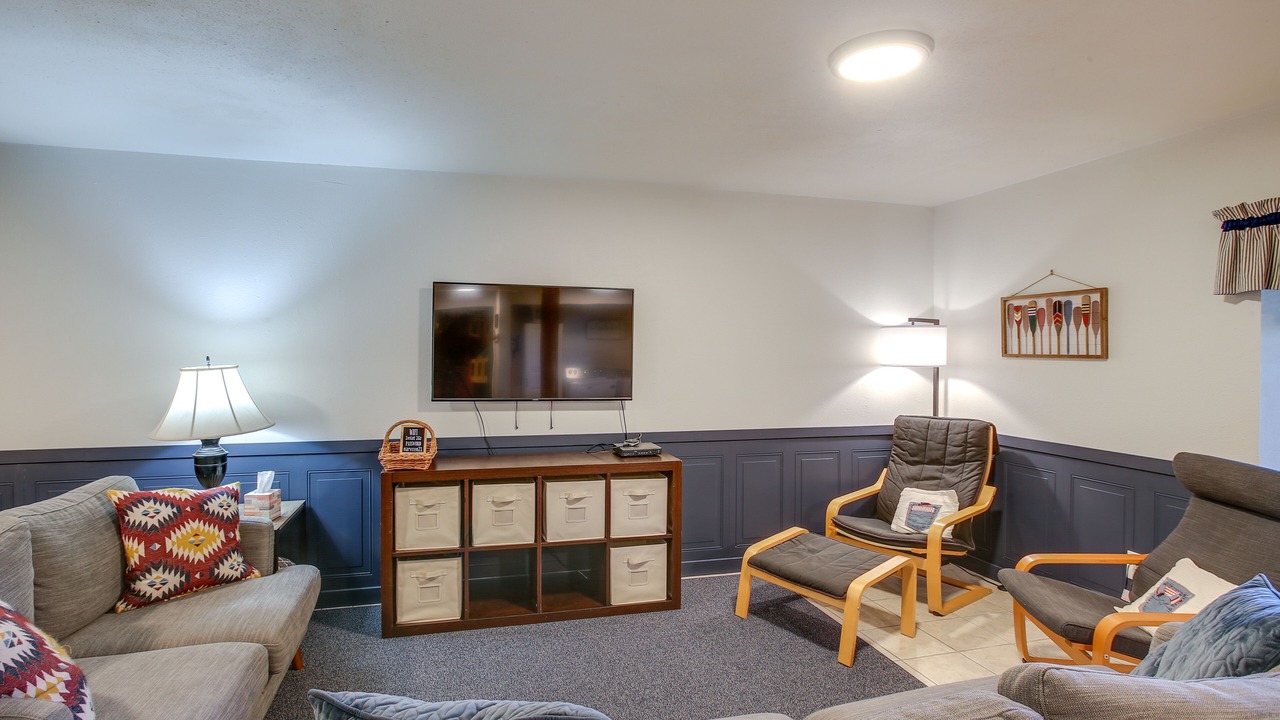 Photo of Livingroom in Carey Bay