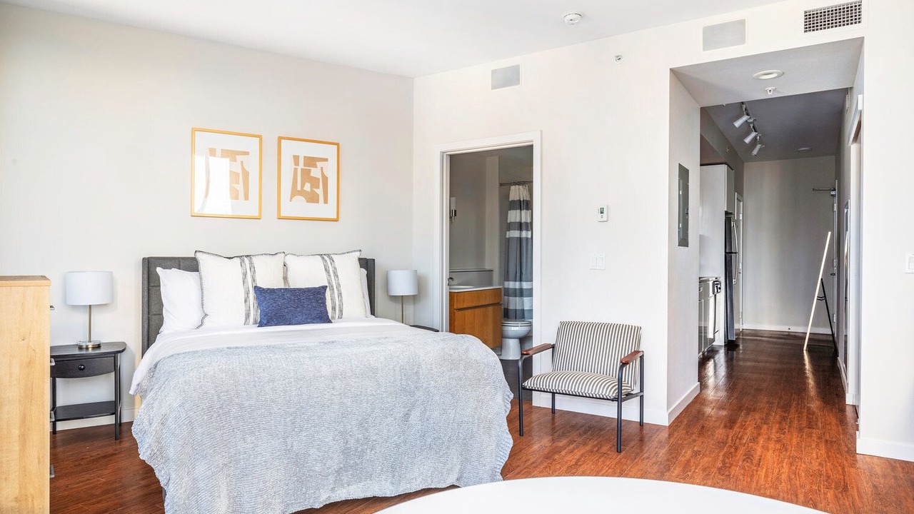 Photo of Bedroom in West Bellevue