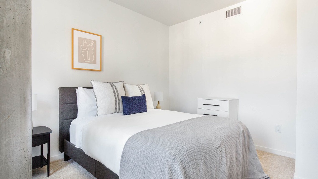 Photo of Bedroom in West Bellevue