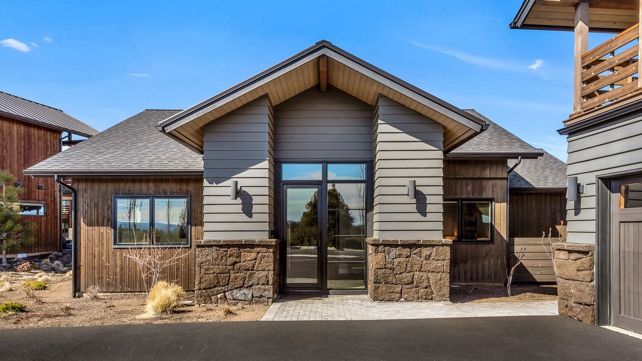 Photo of Others in Bend