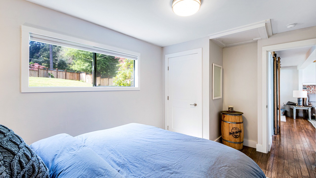 Photo of Bedroom in Langley