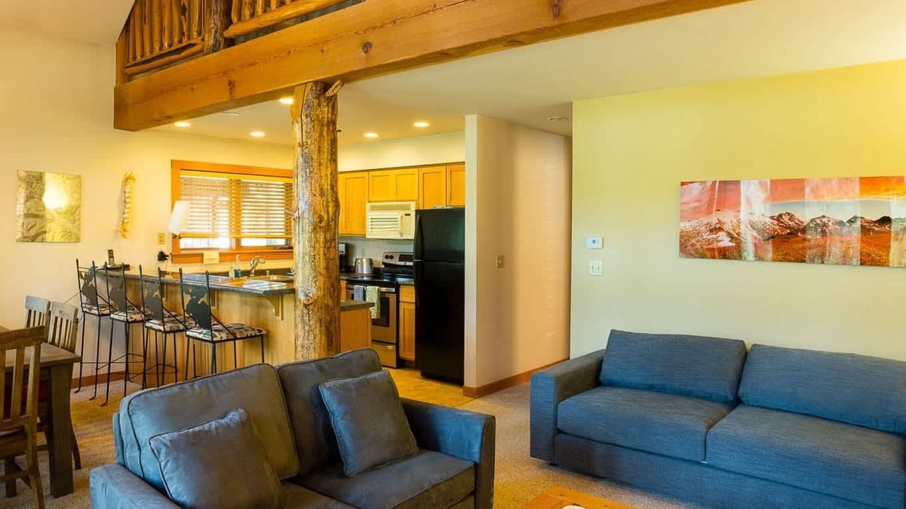 Photo of Livingroom in Mazama