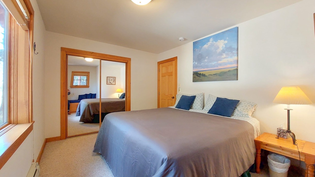 Photo of Bedroom in Mazama