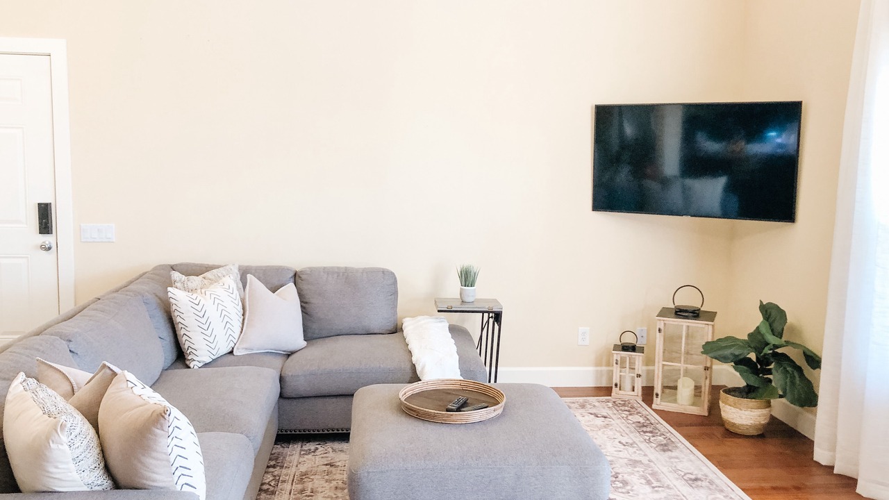 Photo of Livingroom in Quincy