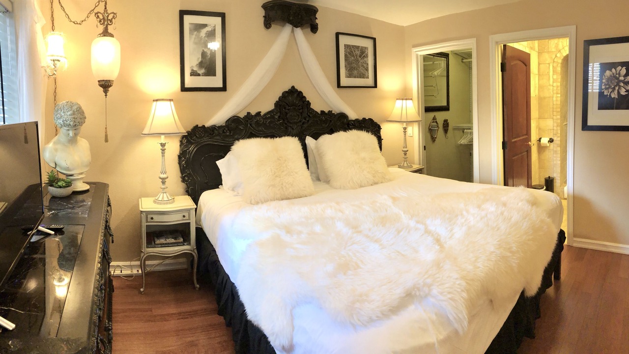 Photo of Bedroom in West Seattle