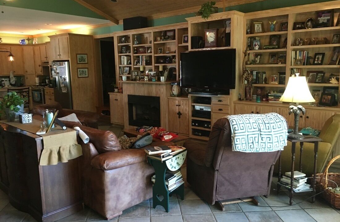 Photo of Livingroom in Northport