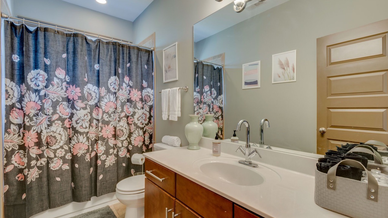 Photo of Bathroom in Hope Gardens
