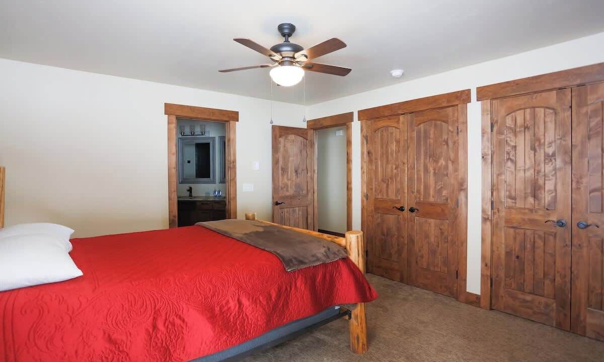Photo of Bedroom in New Meadows