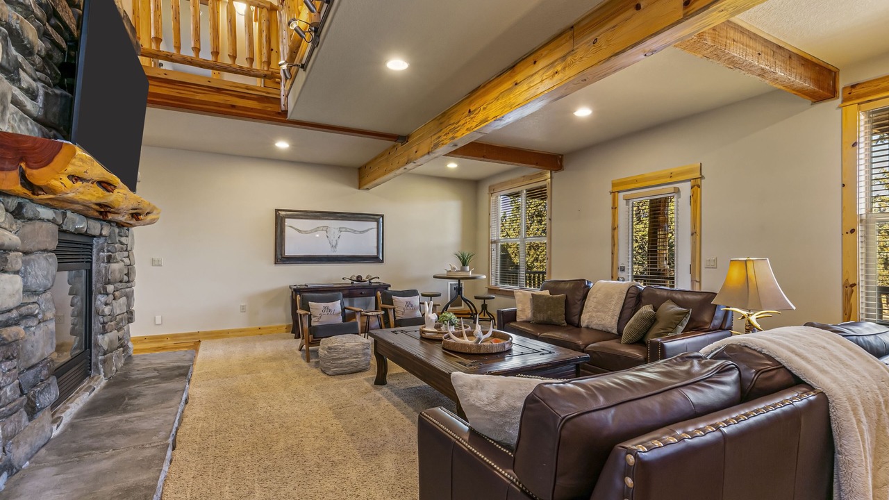 Photo of Livingroom in Redmond