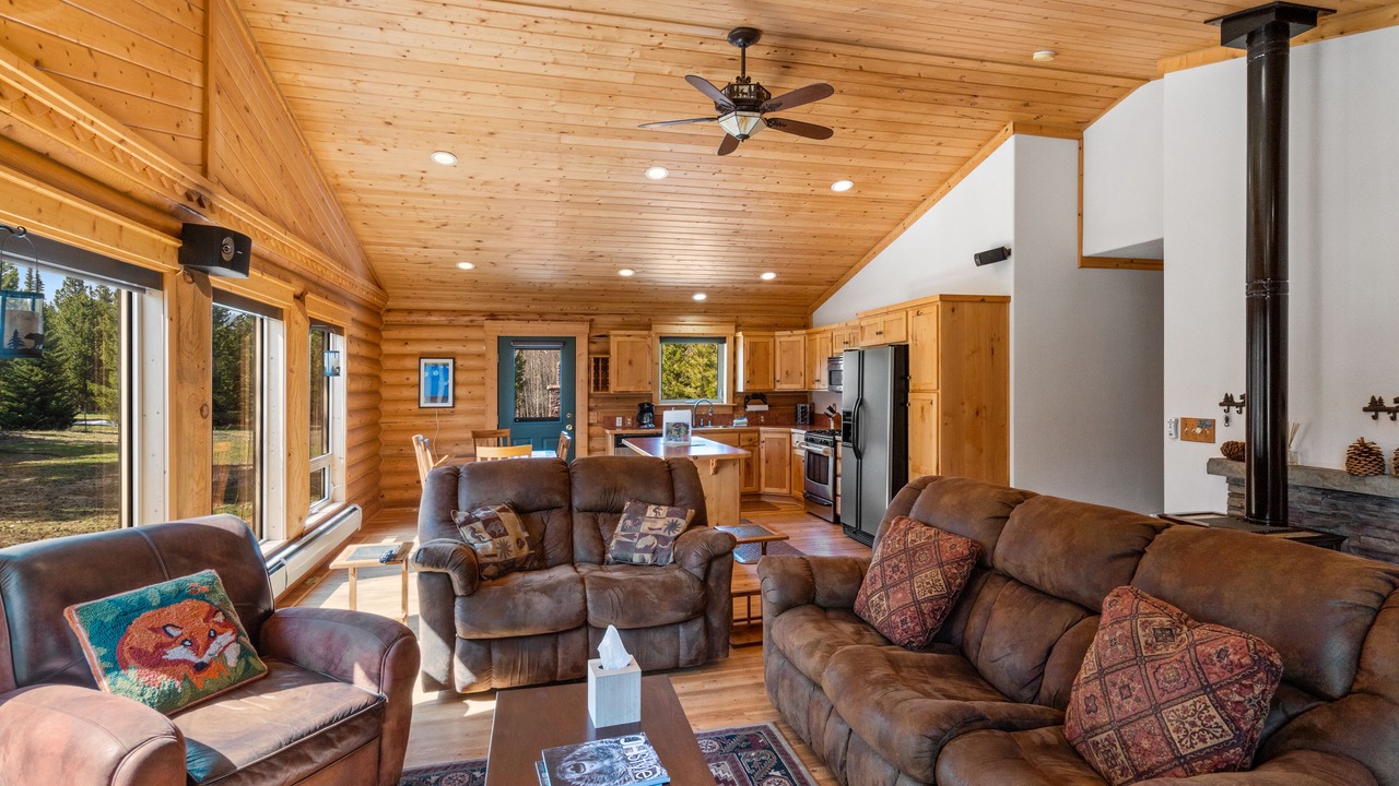 Photo of Bedroom in Lazy Acres