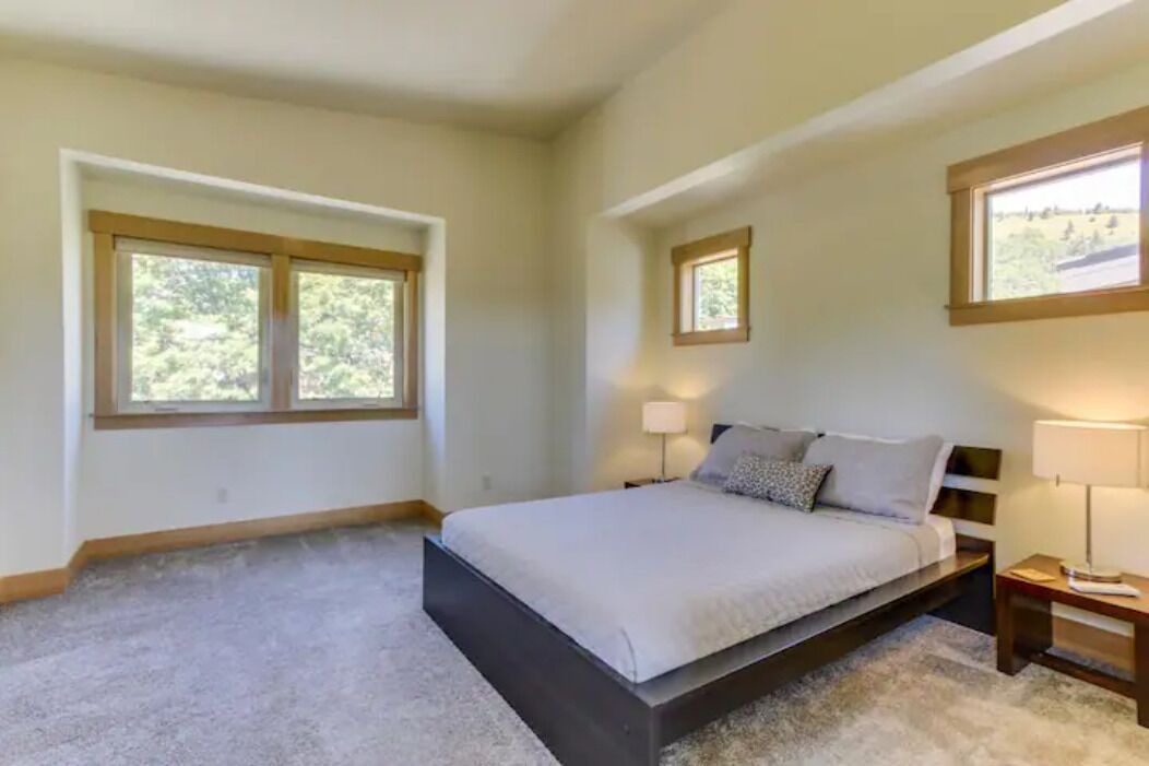 Photo of Bedroom in White Salmon