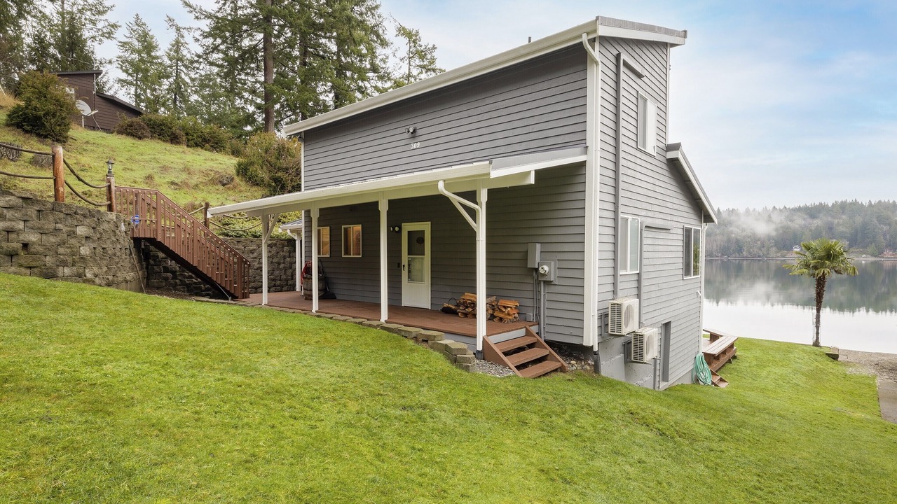 Photo of Outdoor in Lakebay