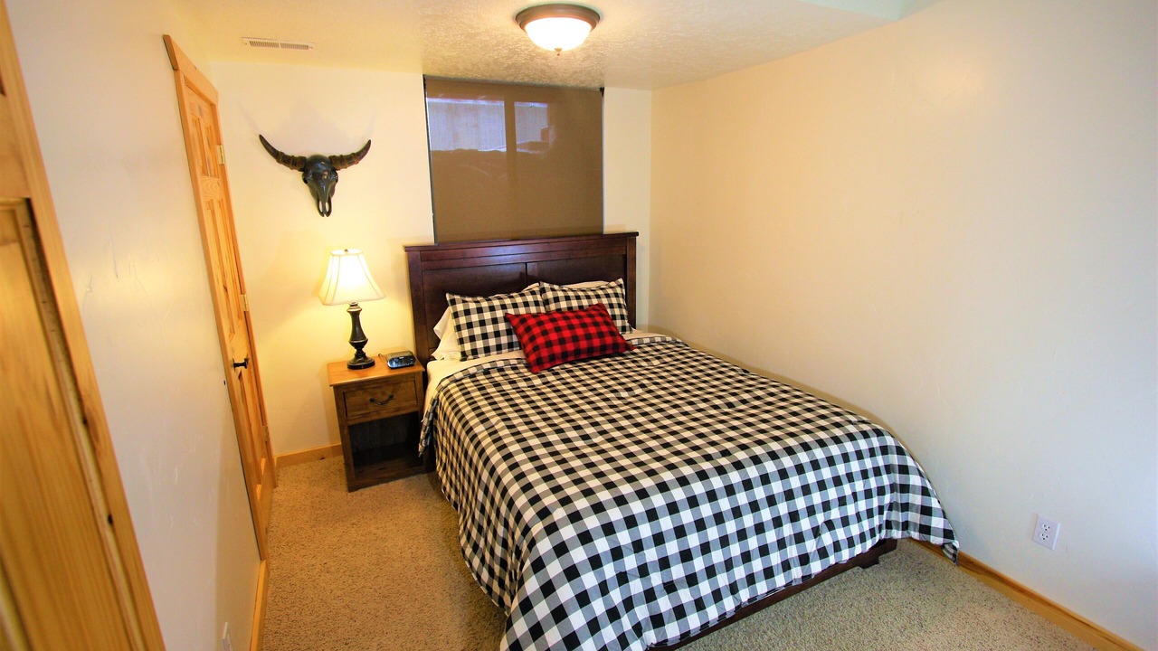 Photo of Bedroom in Fish Haven
