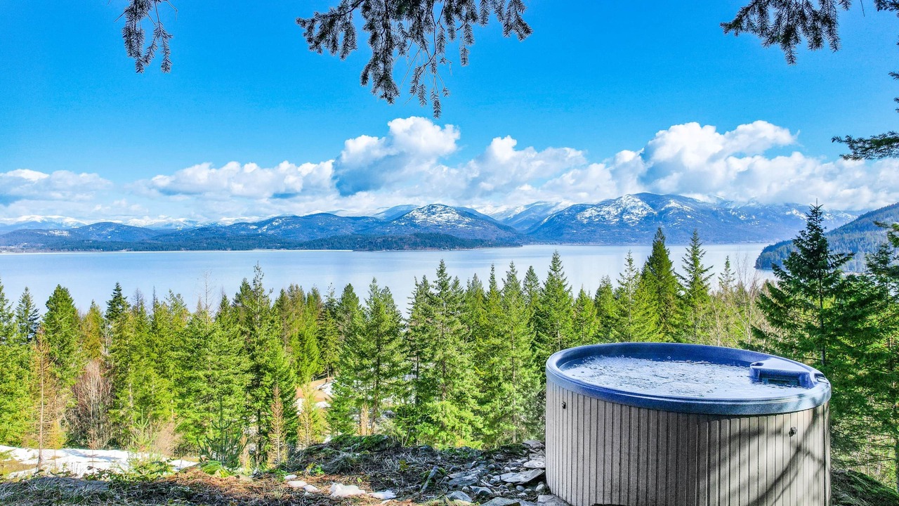 Photo of Others in Sandpoint