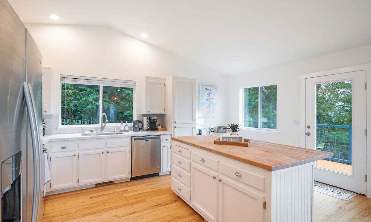 Photo of Kitchen in Oak Harbor