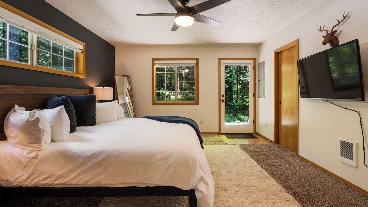 Photo of Bedroom in Rhododendron