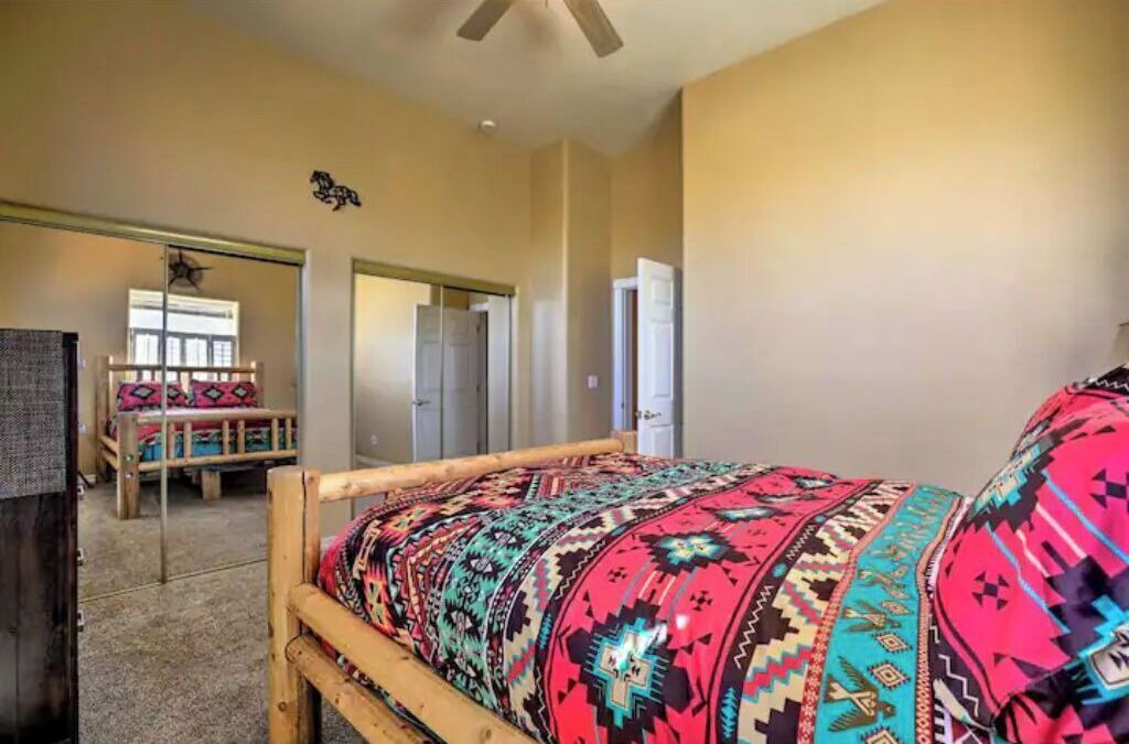 Photo of Bedroom in Hurricane