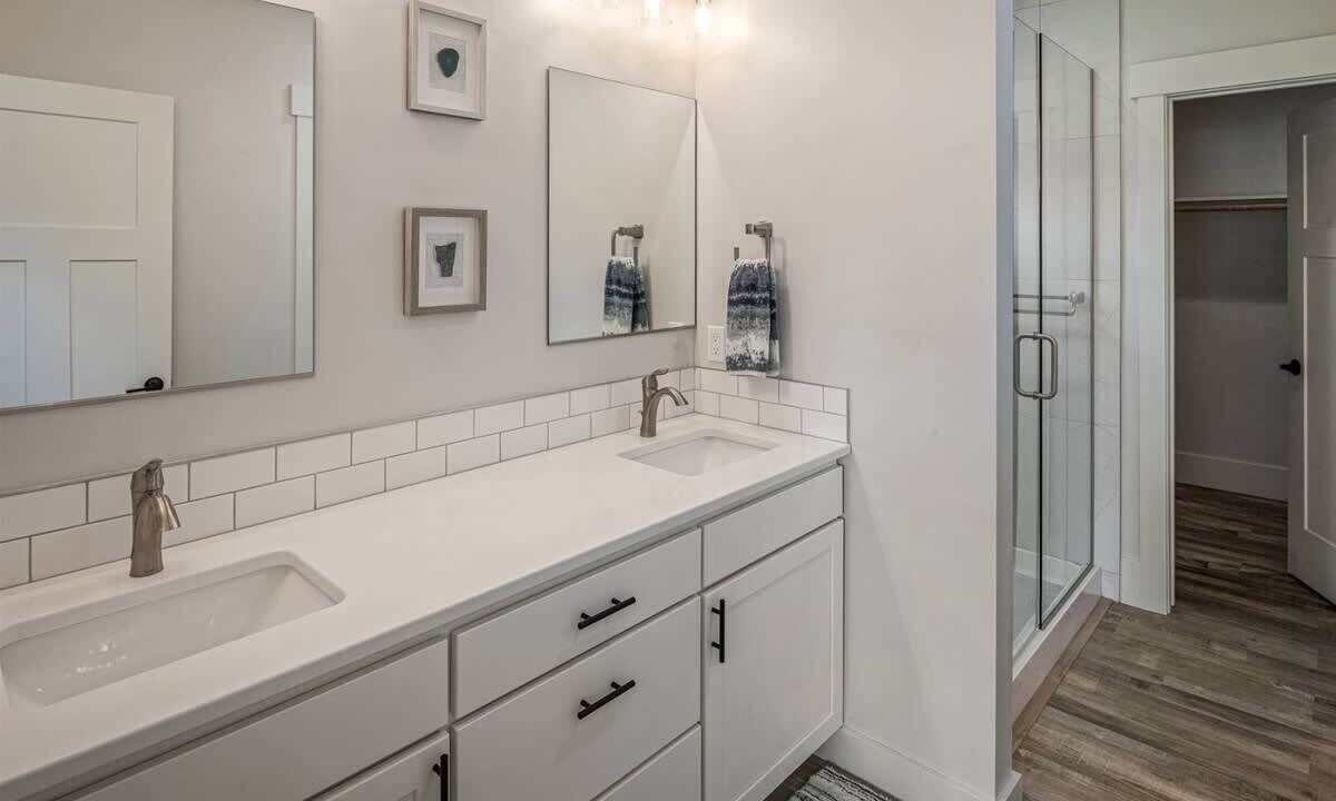 Photo of Bathroom in Dover Bay