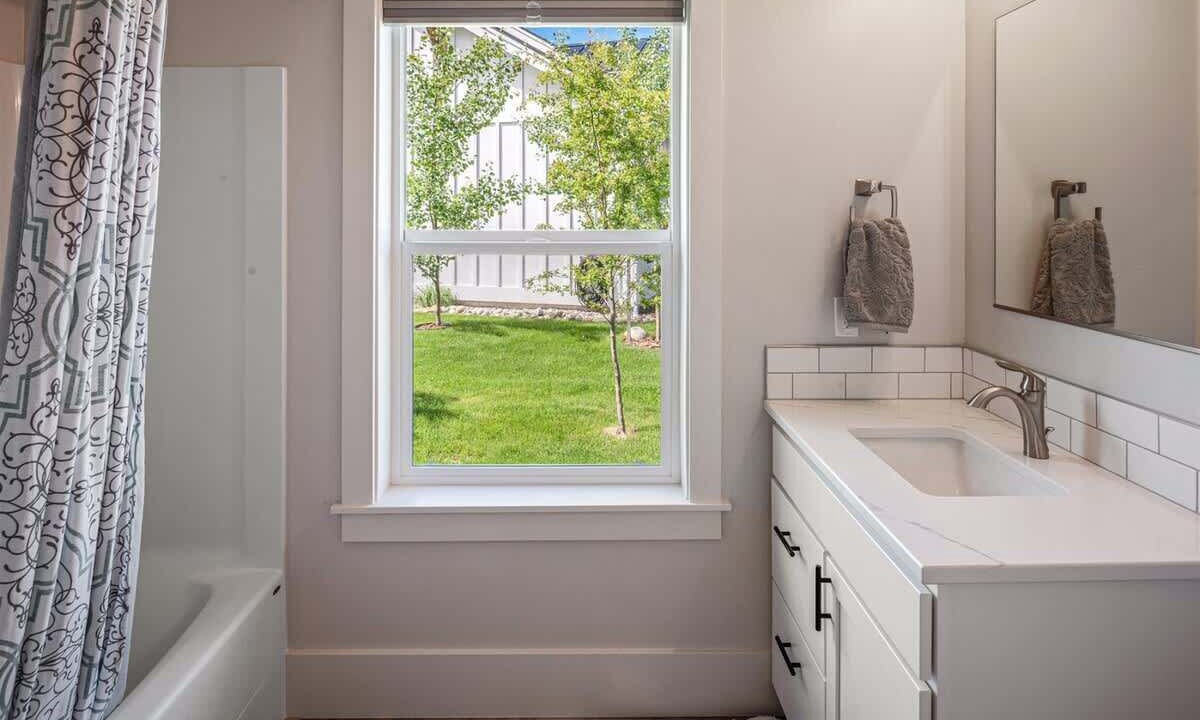 Photo of Bathroom in Dover Bay