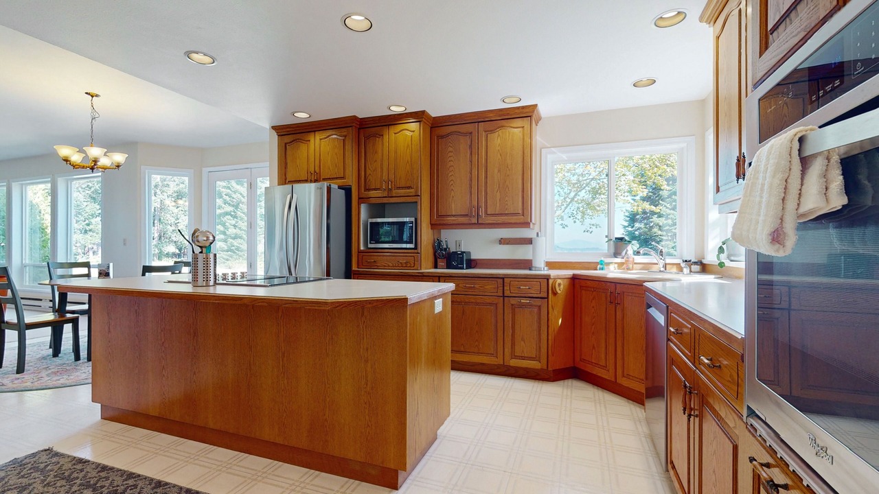 Photo of Kitchen in Oak Harbor