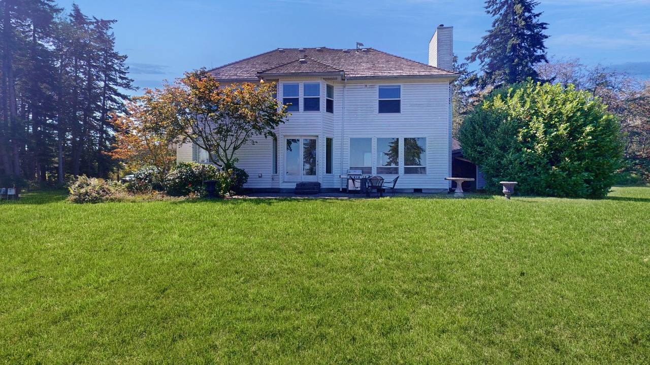 Photo of Outdoor in Oak Harbor