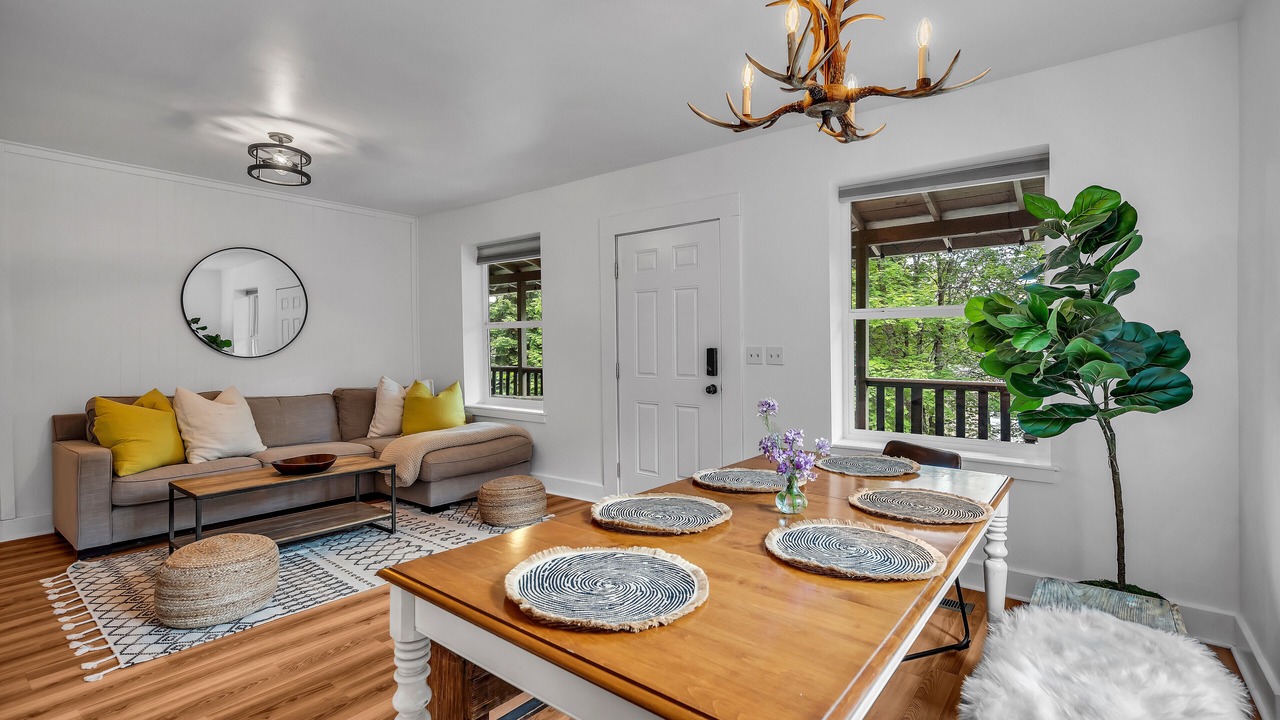 Photo of Livingroom in Kellogg