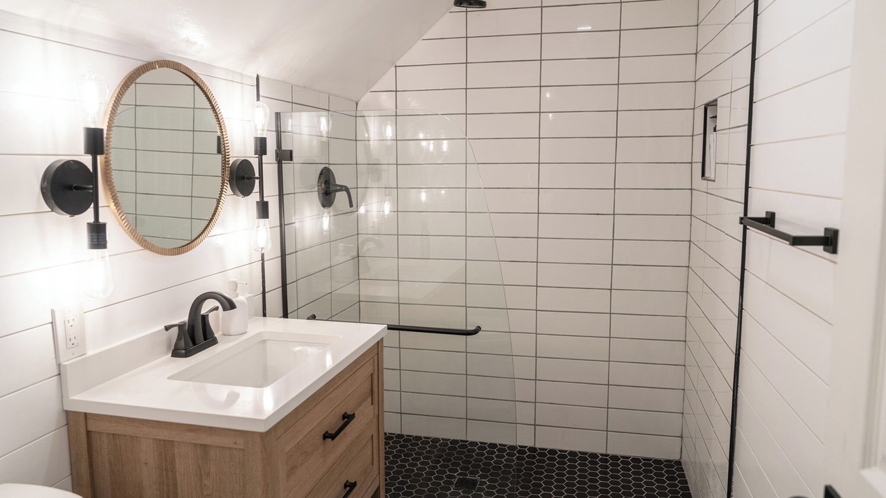 Photo of Bathroom in Kellogg