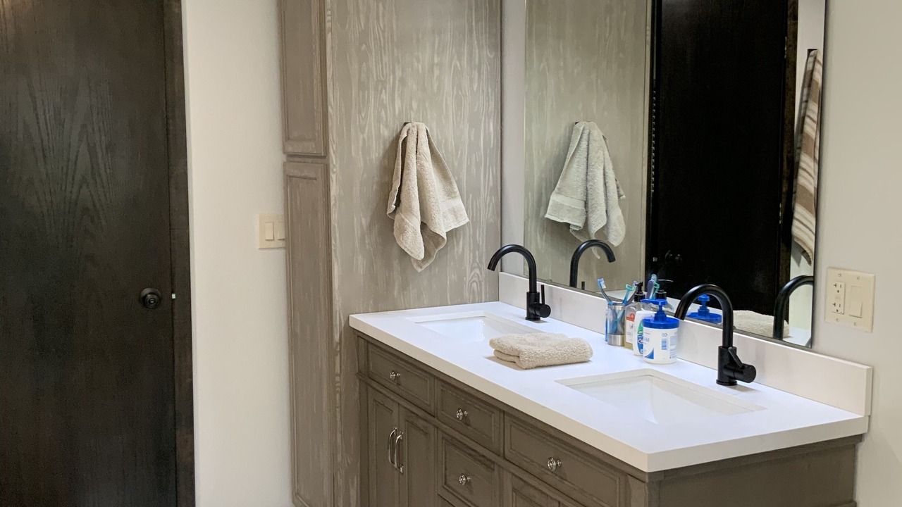 Photo of Bathroom in Republic