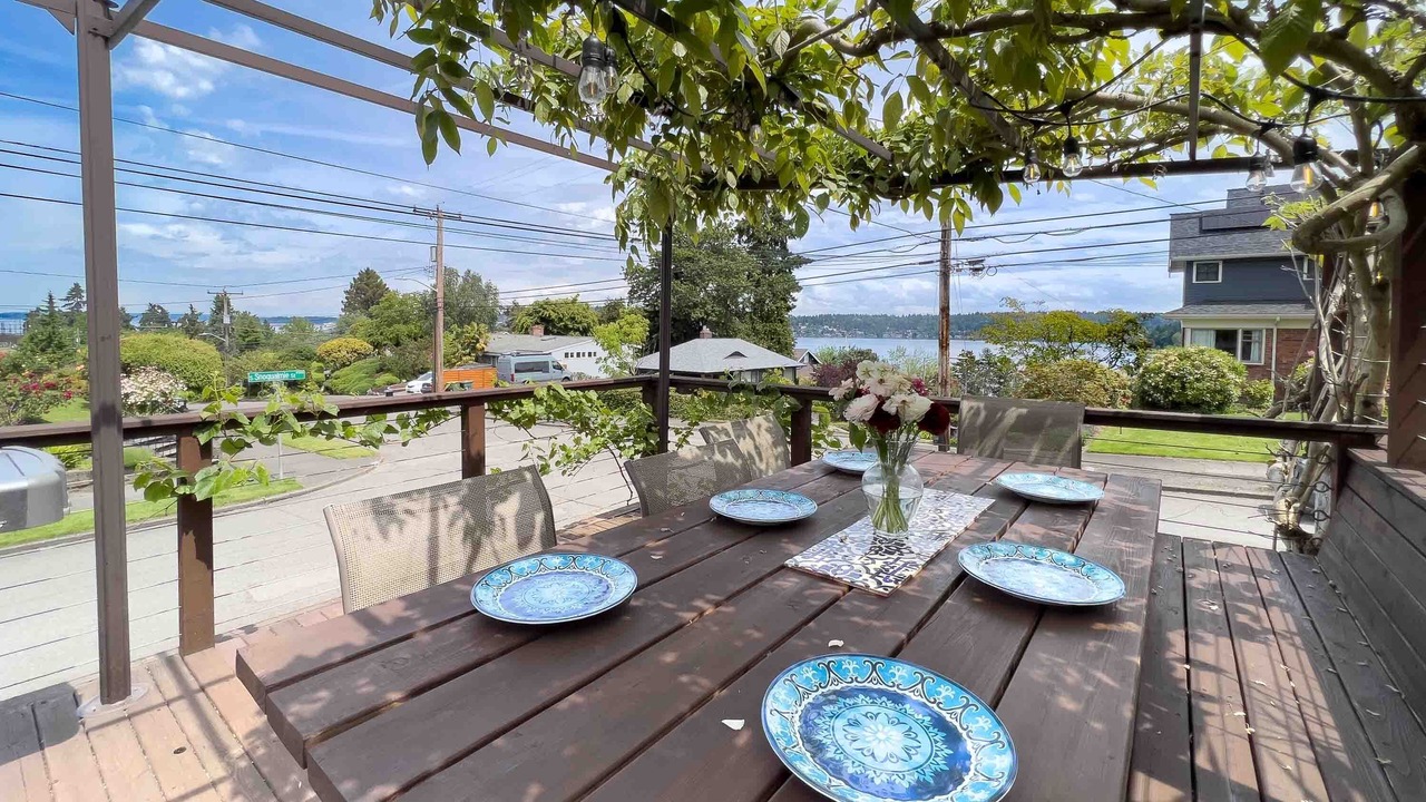 Photo of Outdoor in Seattle Metro Area