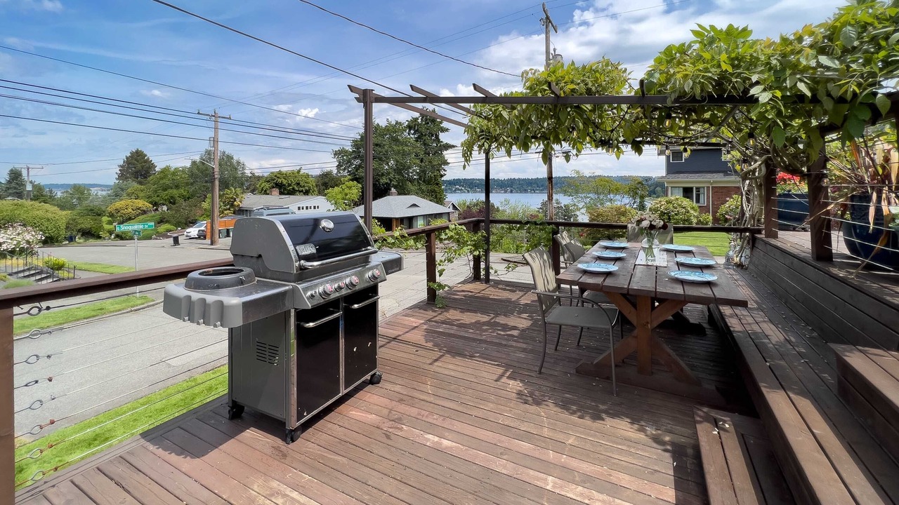 Photo of Outdoor in Seattle Metro Area