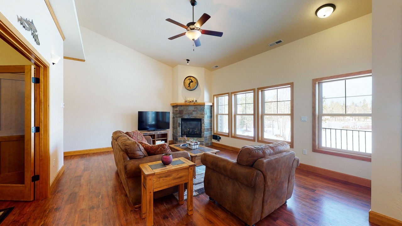 Photo of Livingroom in Dover Bay