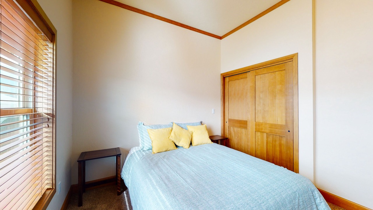 Photo of Bedroom in Dover Bay
