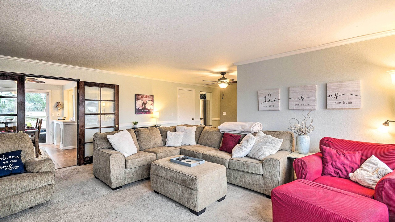 Photo of Livingroom in West End