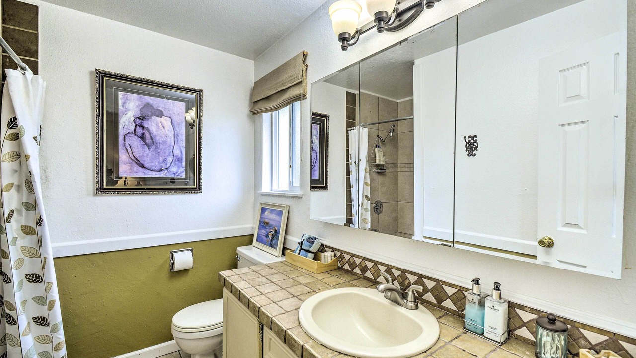 Photo of Bathroom in West End