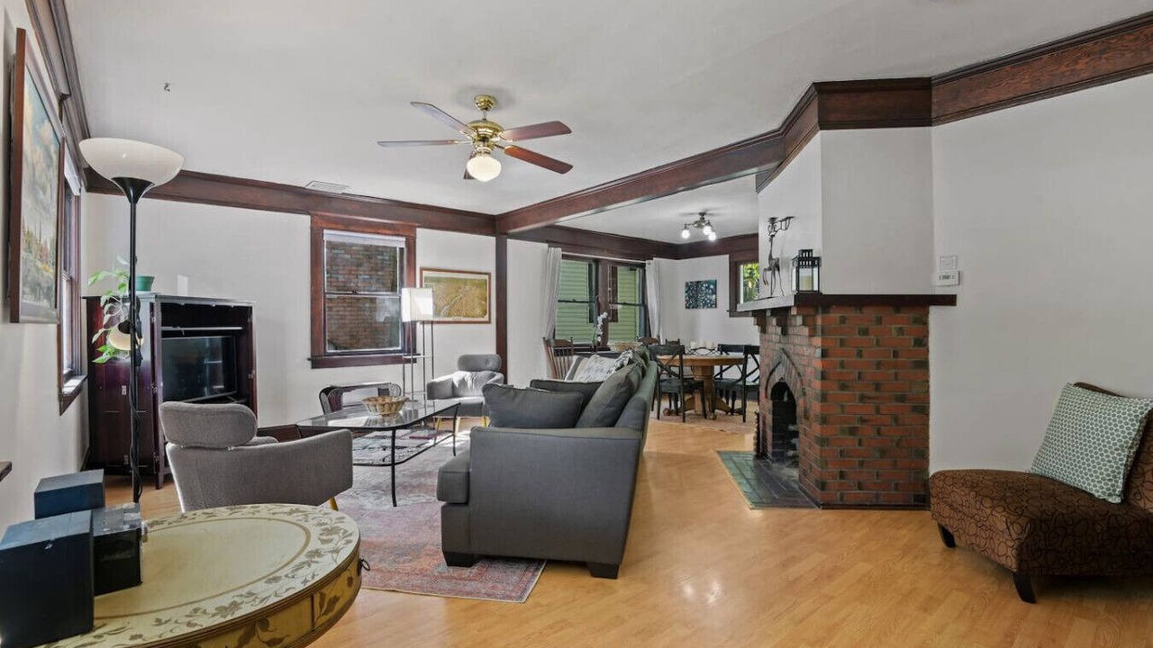 Photo of Livingroom in Manito