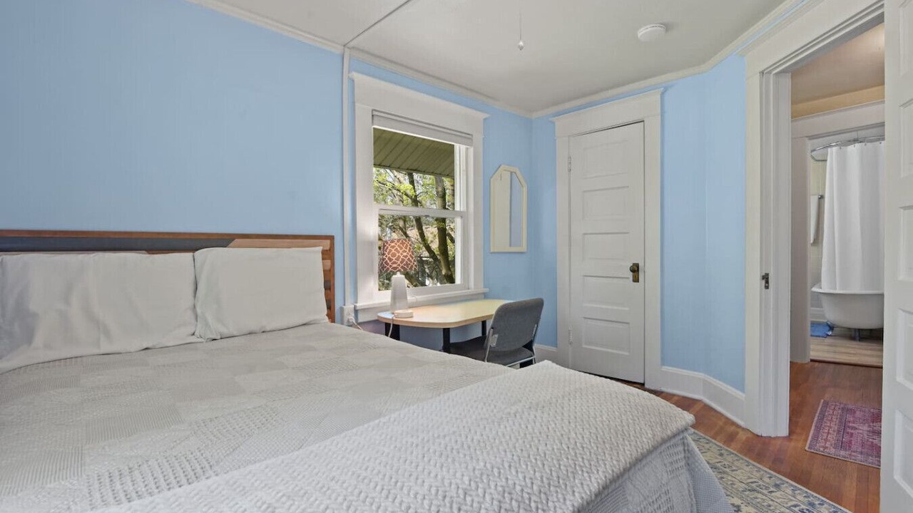 Photo of Bedroom in Manito