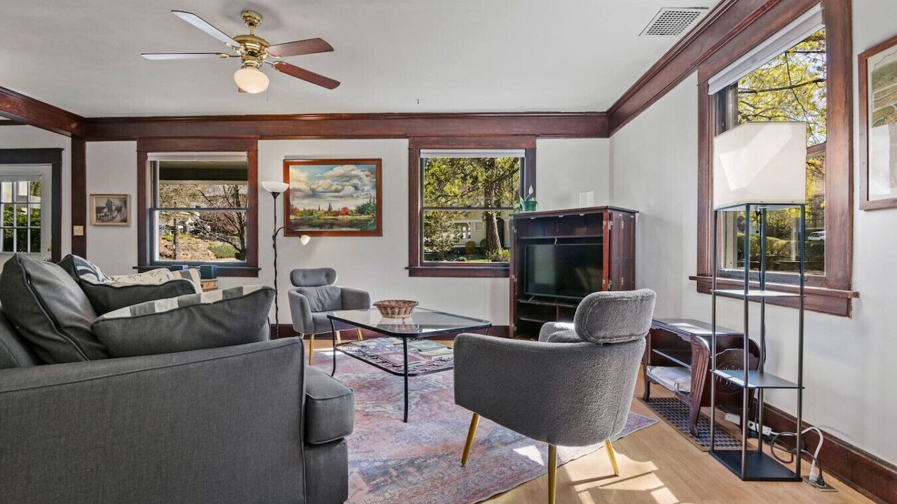 Photo of Livingroom in Manito